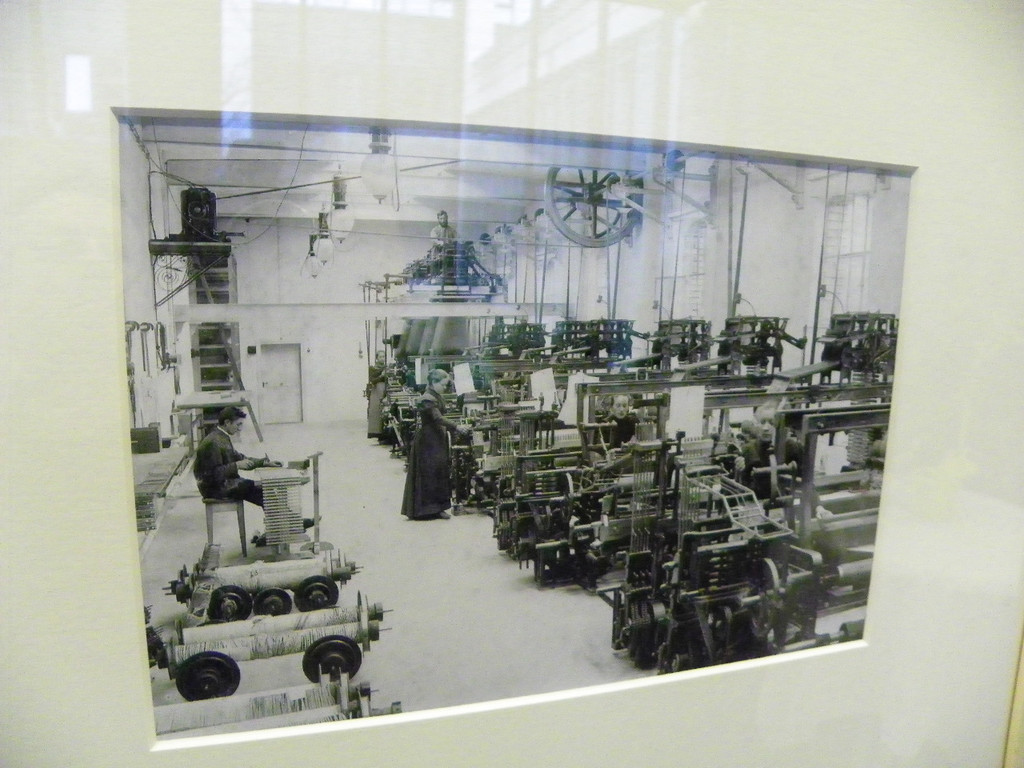 114_0388_JPG-1331943689