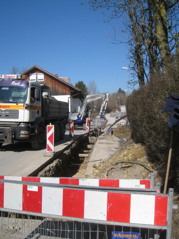 Hofriedenstra__e AUSBAU Tennisplatz 2012 _5__jpg-1331998422