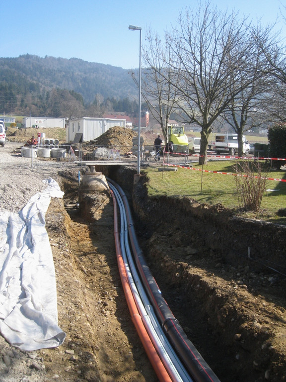 Hofriedenstra__e AUSBAU Tennisplatz 2012 _10__jpg-1331998449