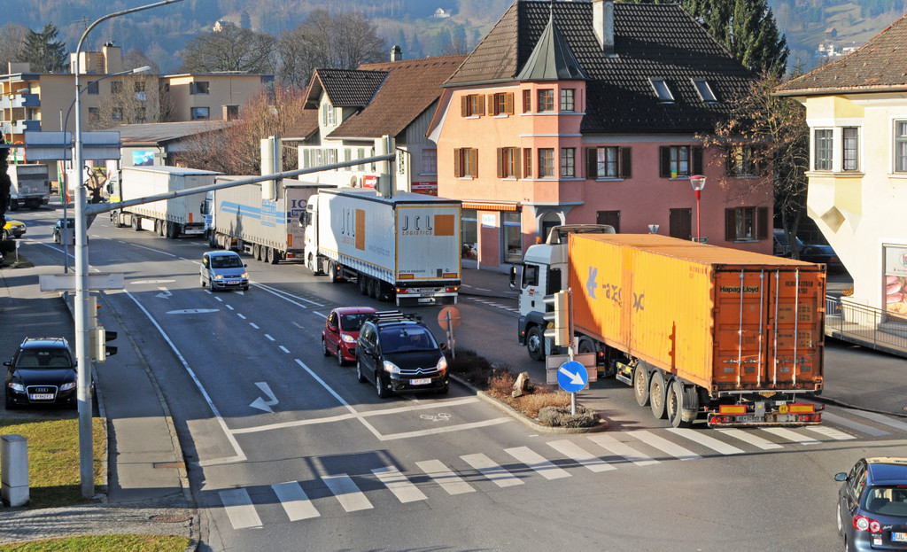 Stau in H__chst 16_03_2012 7_jpg-1332005794
