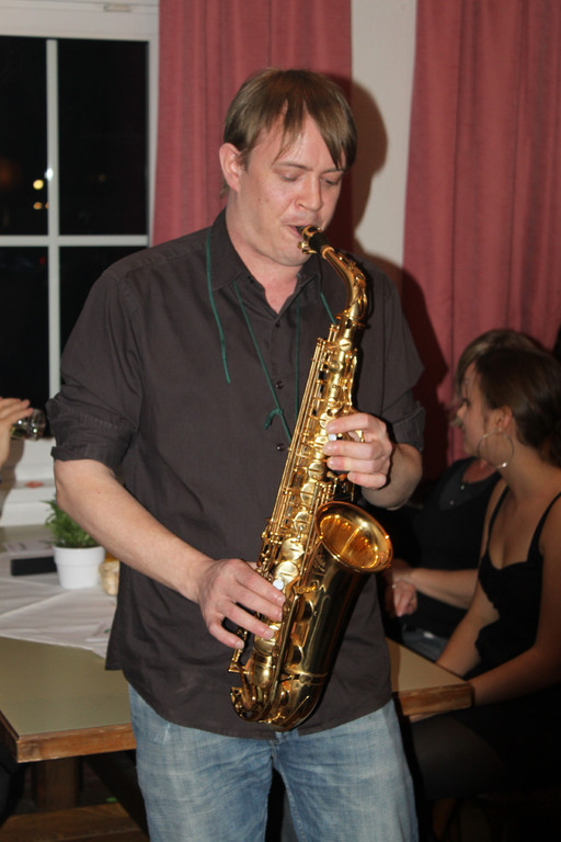 SaxophonStar und Wirt Daniel Nachbaur_jpg-1332089268