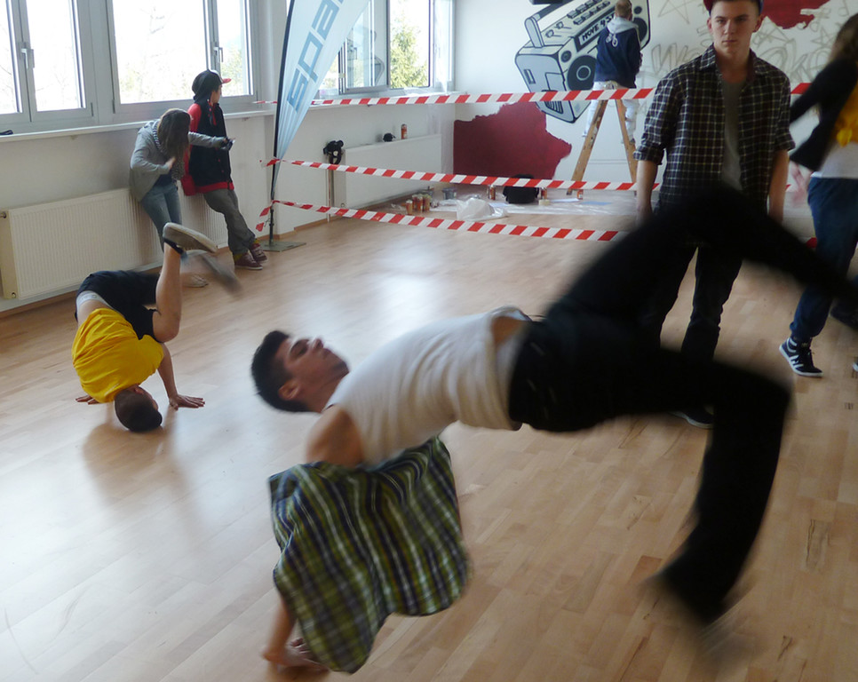 MOve16_jpg-1332100572