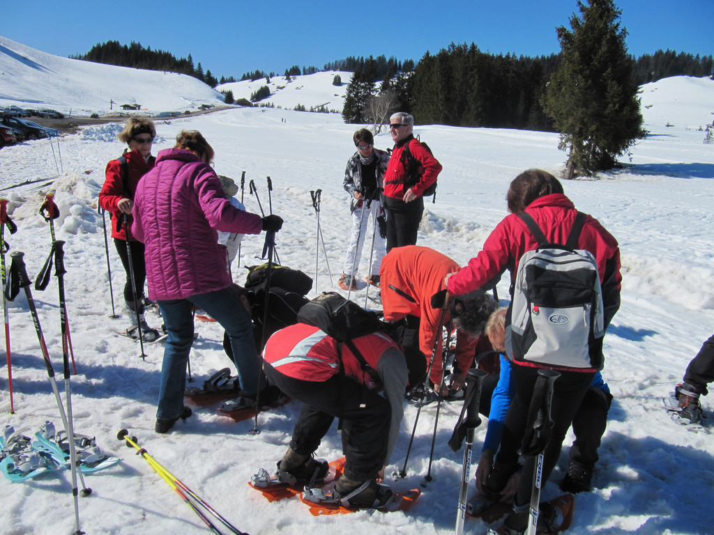 Schnee Franz hilft beim Start_JPG-1332110813