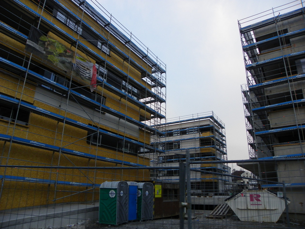 114_0837_JPG-1332112742