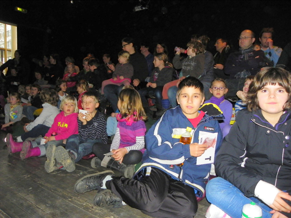 113_9863_JPG-1332113232