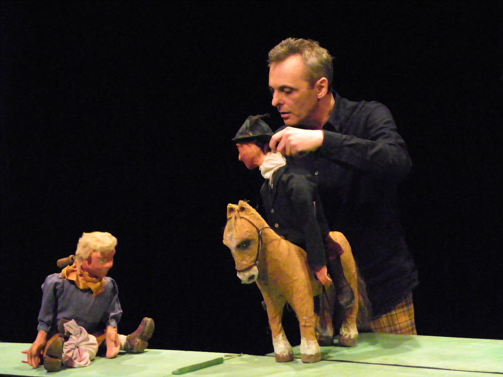 113_9897_JPG-1332113260