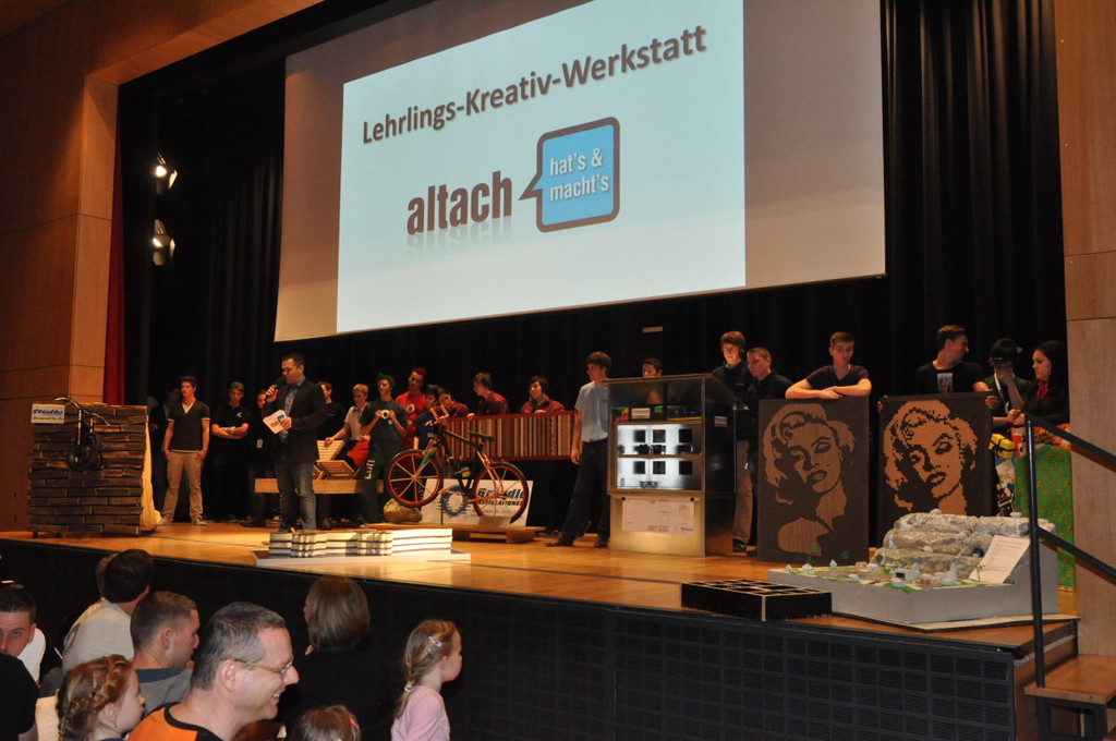 Altach hats-SO175.JPG
