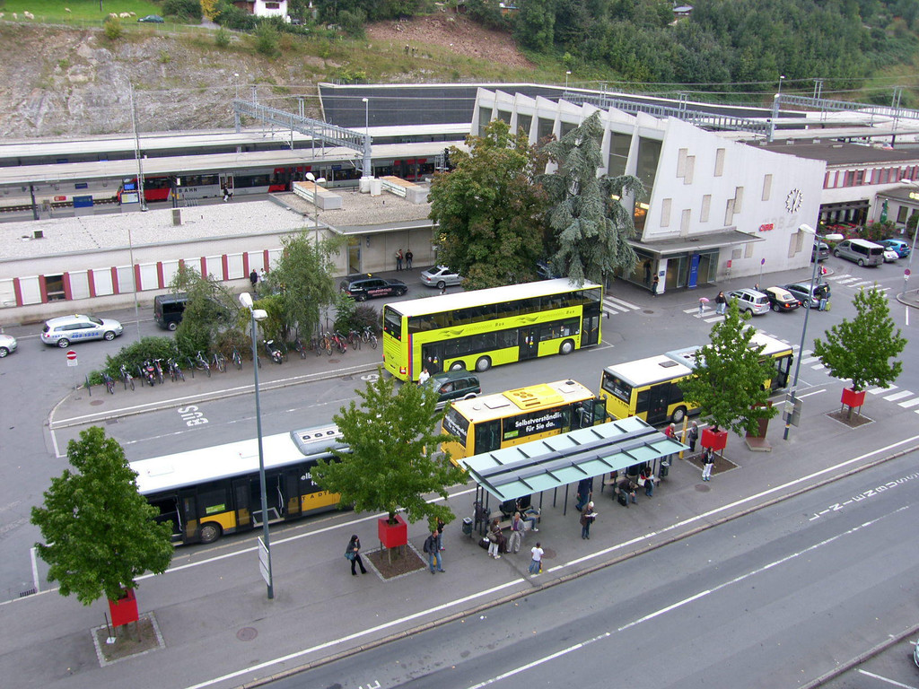 Dosto 1d_JPG-1332148417