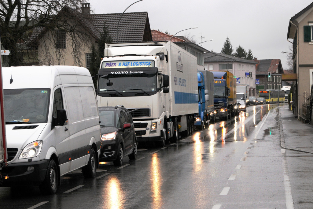 Stau H__chst 19_03_2012 8_jpg-1332148905