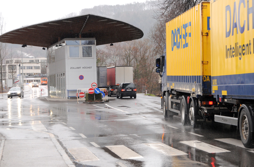 Stau H__chst 19_03_2012 17_jpg-1332148950