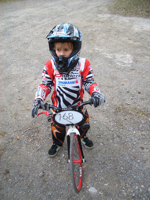 CIMG4989_JPG-1332173216