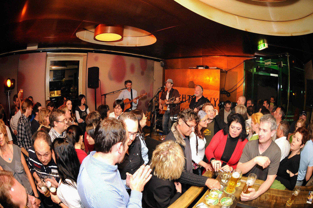 all_right_guys_rapsak_jpg-1332173114