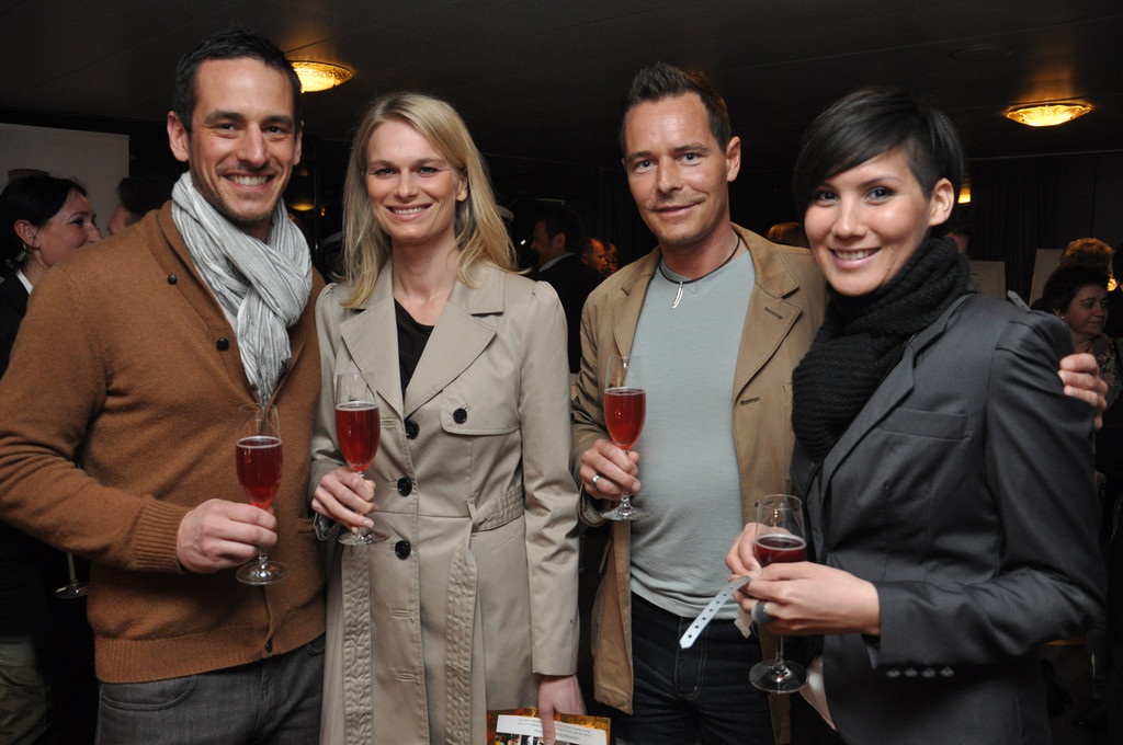 shakin5_jpg-1332186363