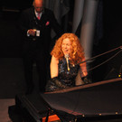 shakin34_jpg-1332186910