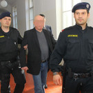 Gerichtsprozess Bankra_____uber02.jpg