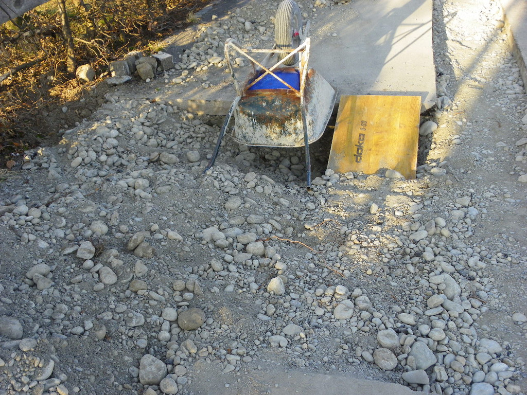 114_0502_JPG-1332288213