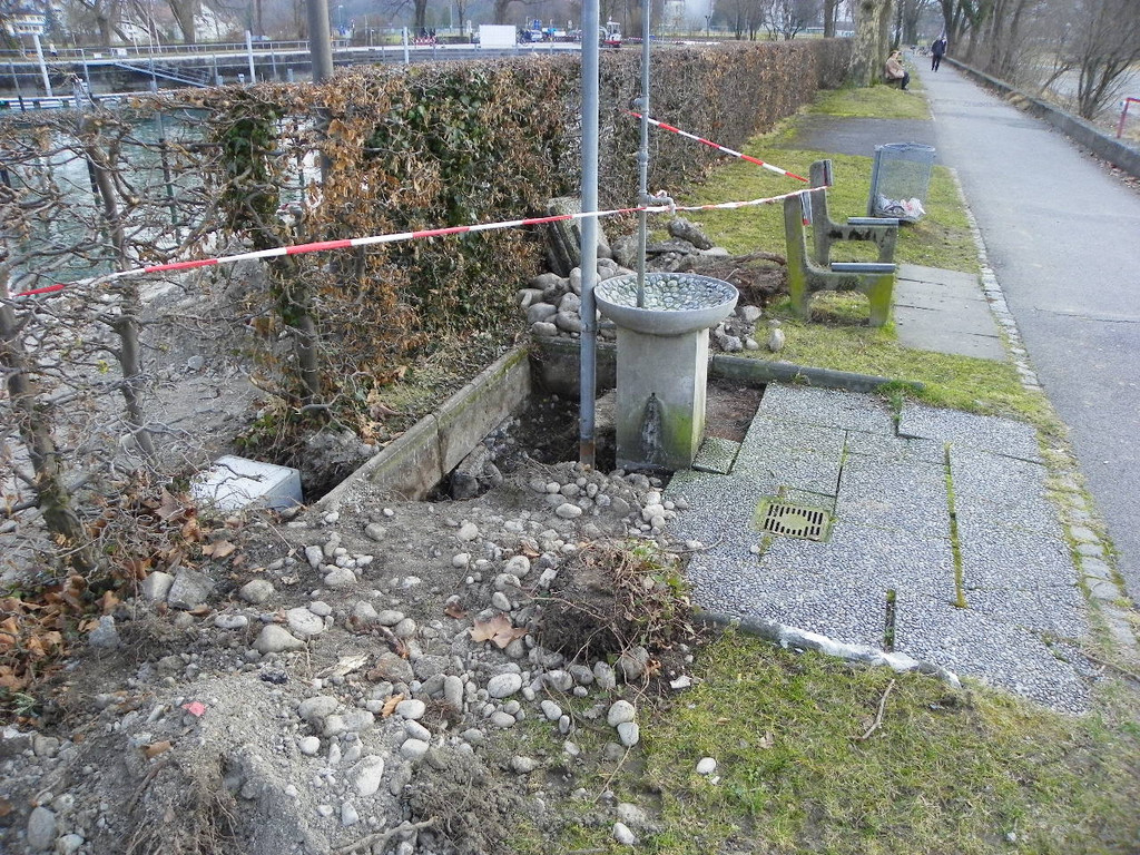 114_0818_JPG-1332288219