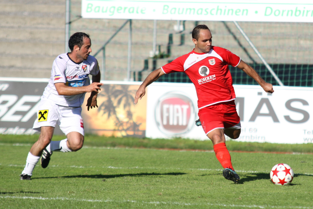 dornb_ - Hall  2011 324_jpg-1332431504