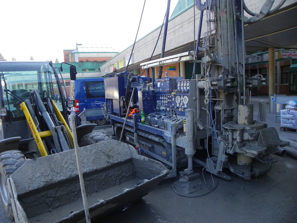 114_0335_JPG-1332457812