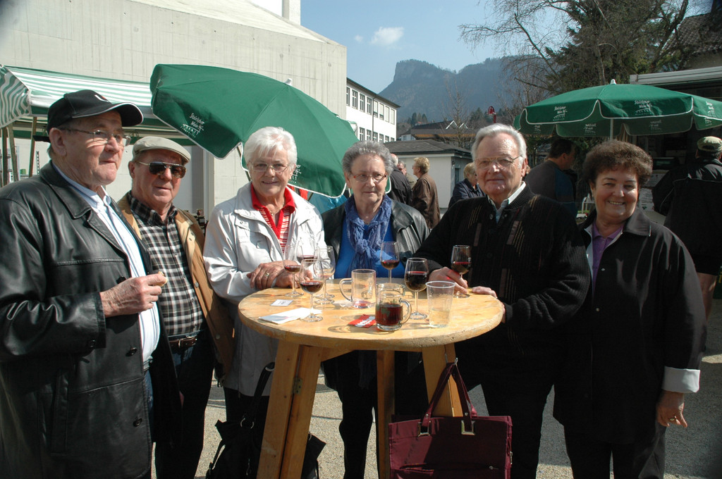 G__tzner Markt_VHotz _2__JPG-1332593007