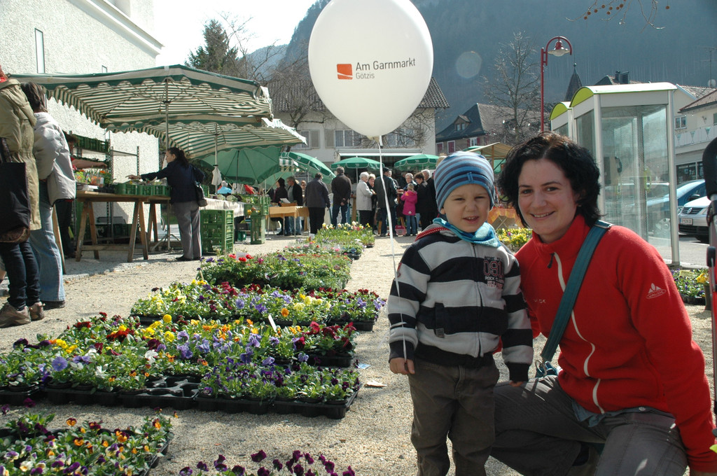 G__tzner Markt_VHotz _7__JPG-1332593096