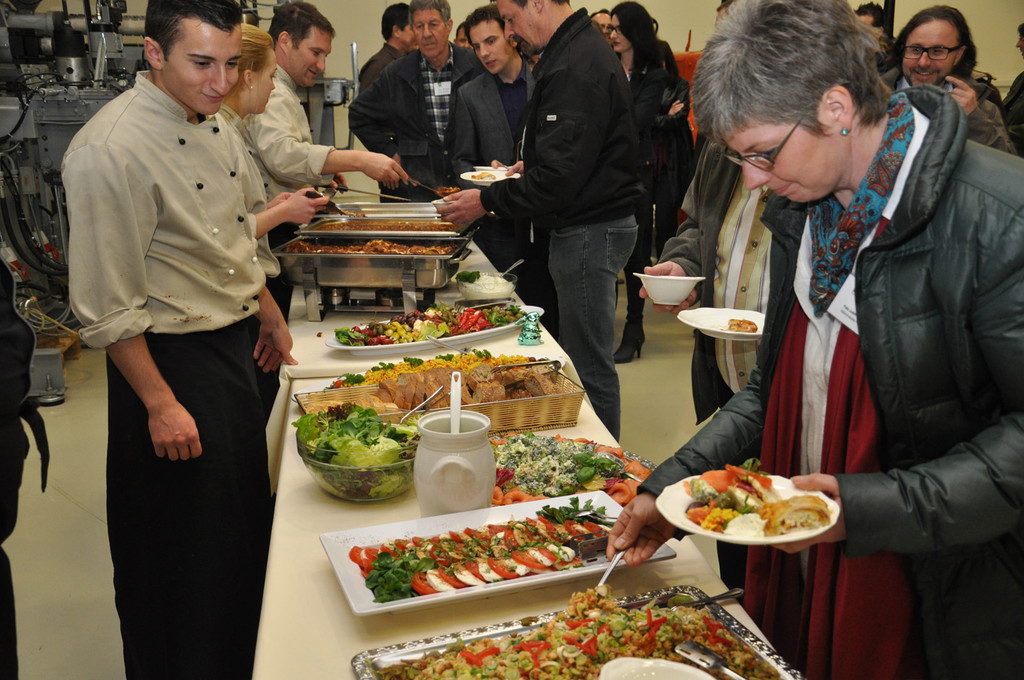 buffet3_jpg-1332753983