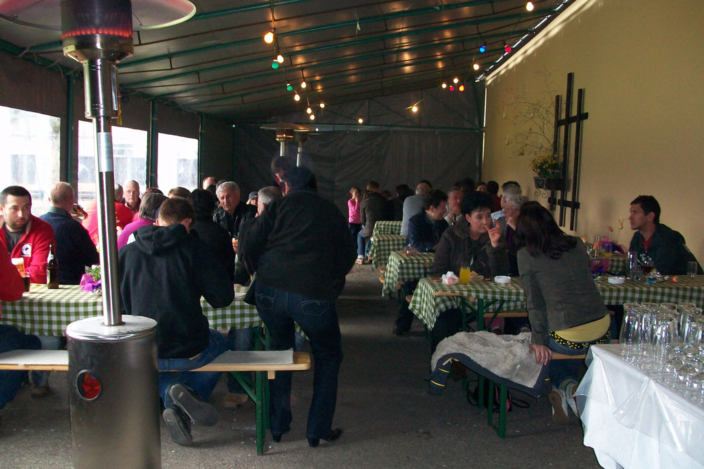 100_0381_jpg-1332755546