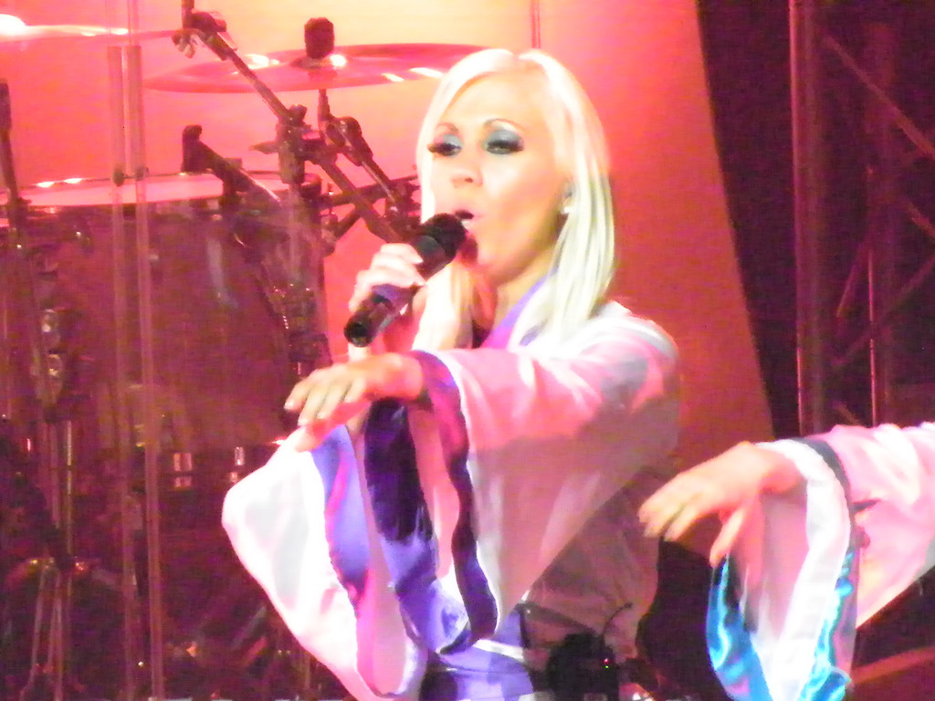 114_1224-1_JPG-1332800847