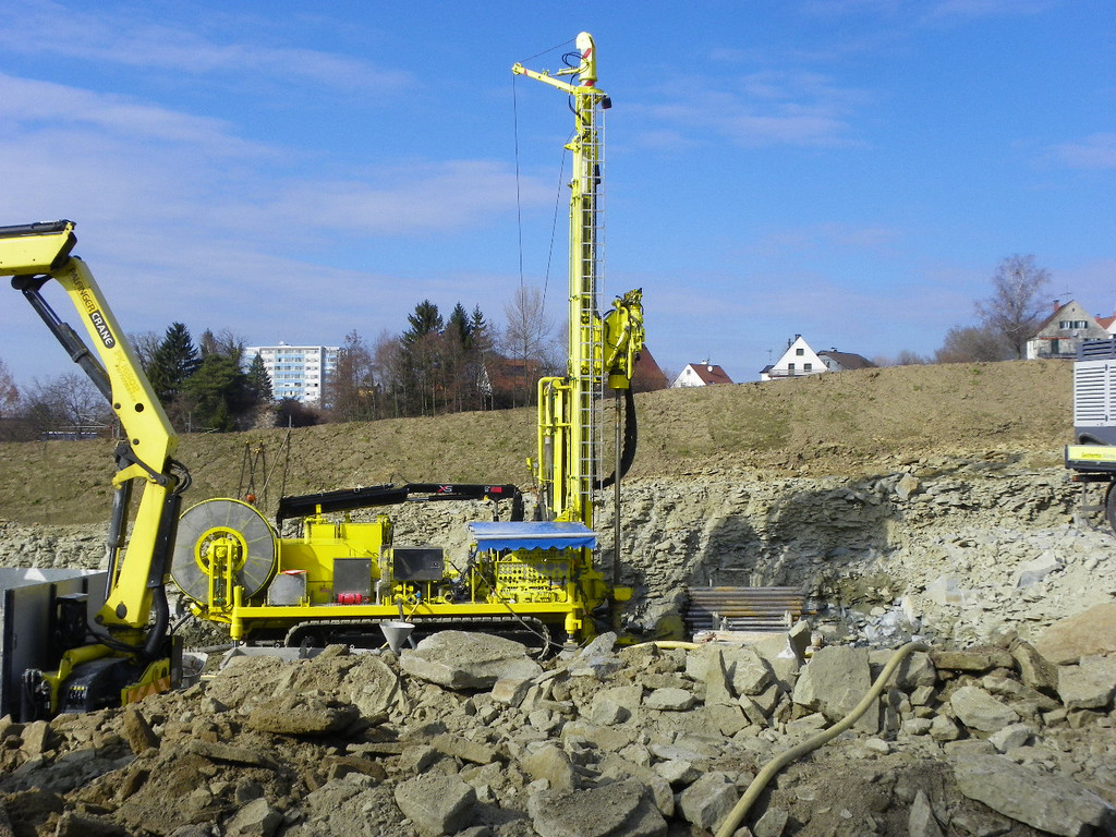 113_9841_JPG-1332884743