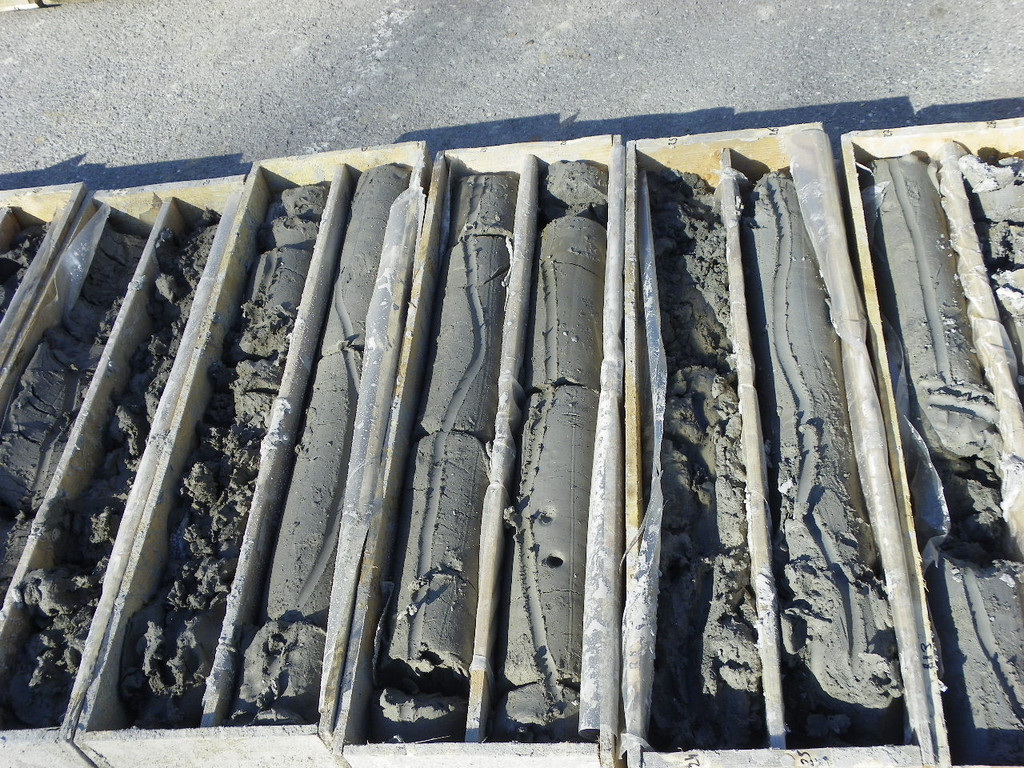 114_0325_JPG-1332886474