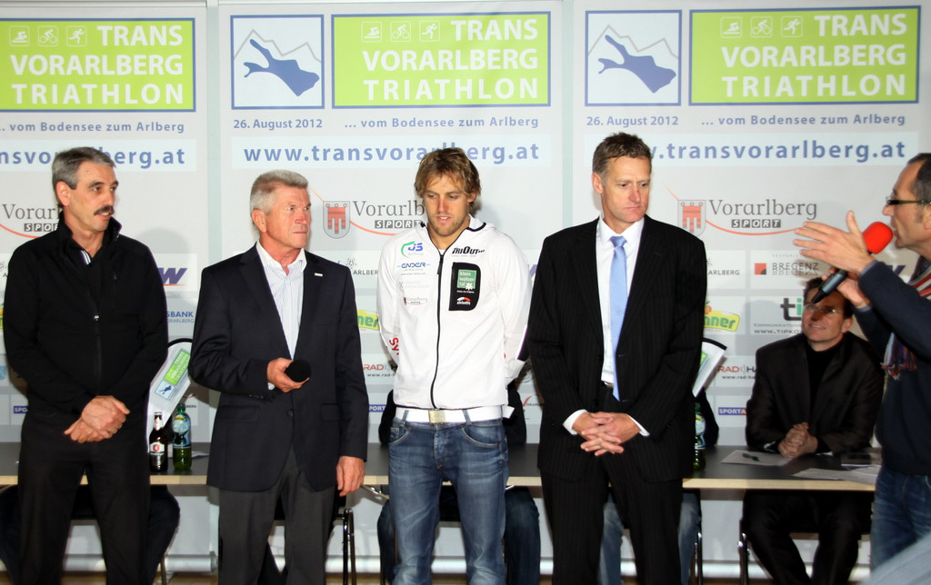 IMG_9760_jpg-1332932992