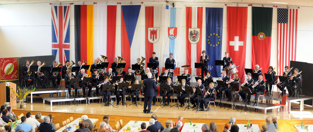 Marschmusik Panorama 10_04_2011 kl _jpg-1332962519