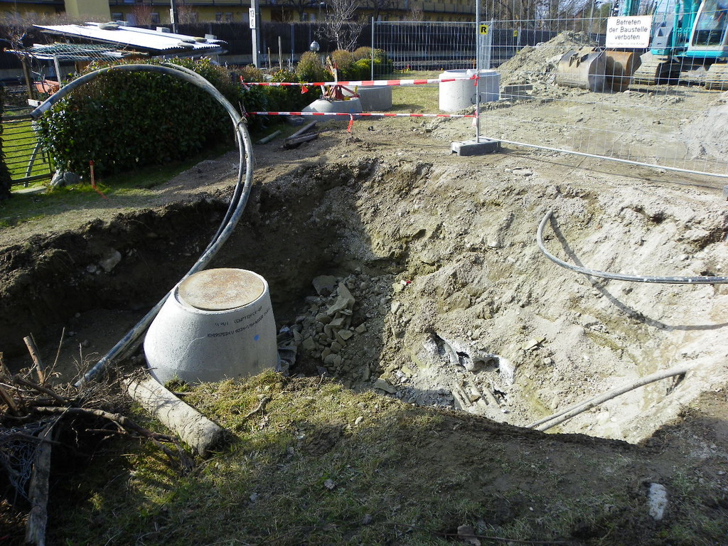 113_9832_JPG-1332973326