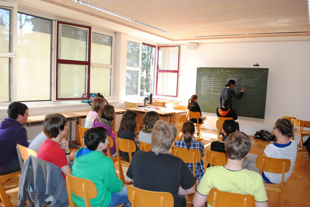 S01.jpg