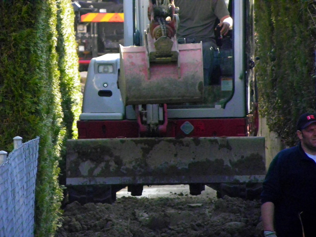 114_1045_JPG-1333324442