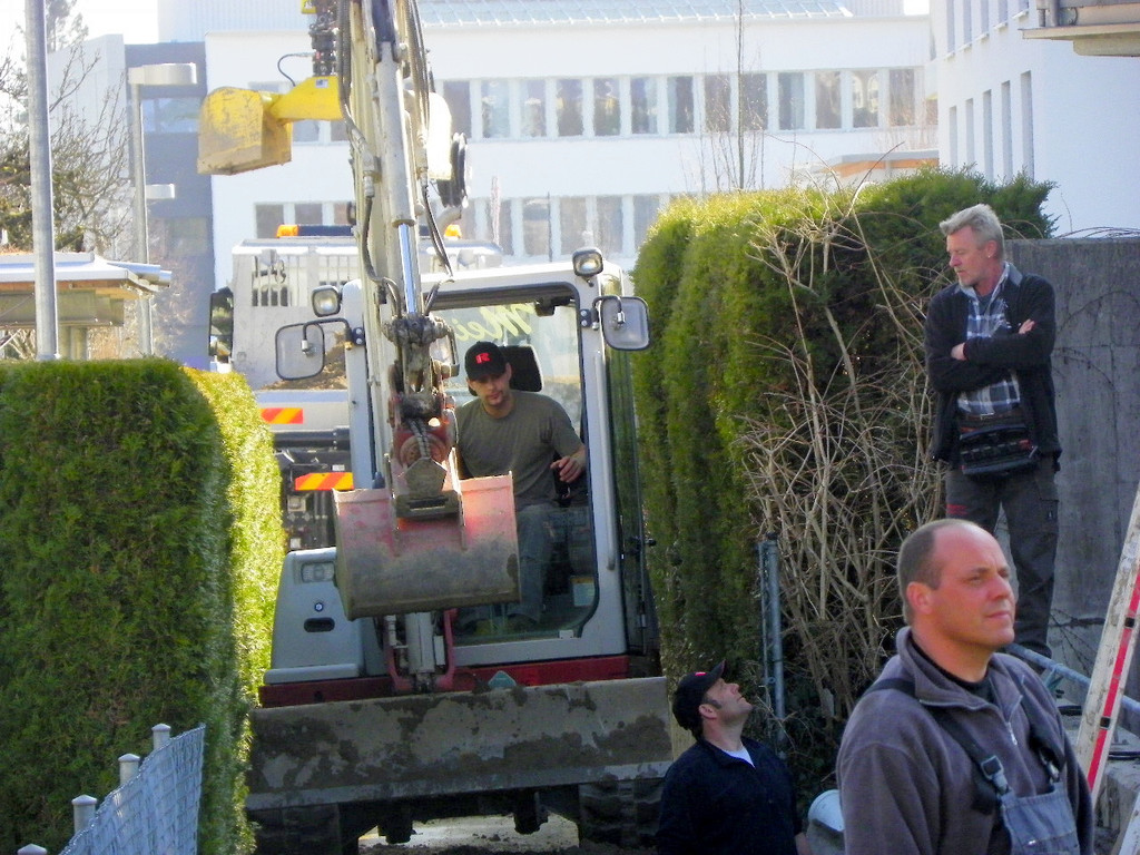 114_1046_JPG-1333324448