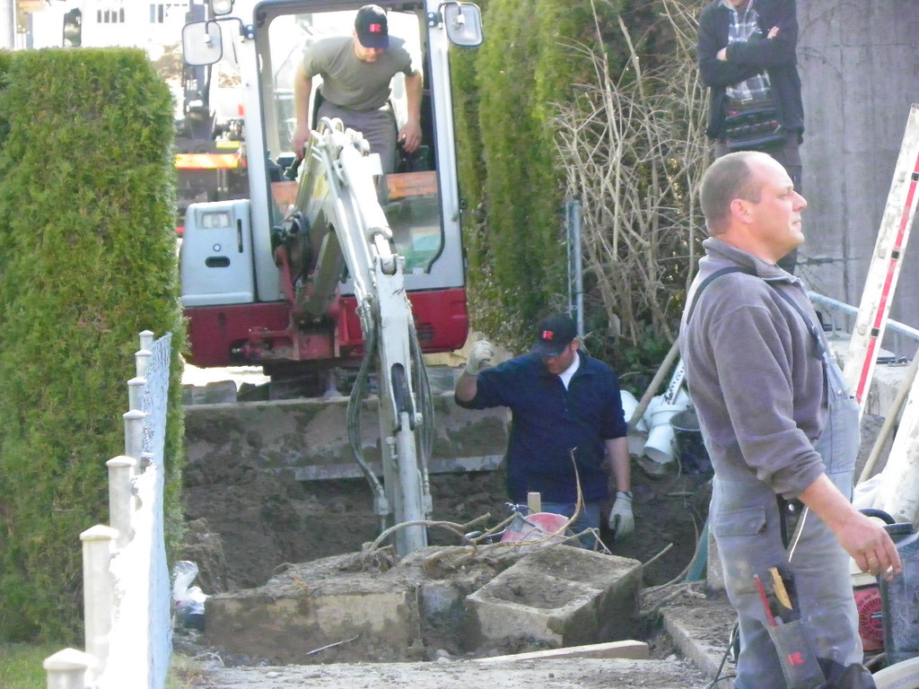 114_1048_JPG-1333324460