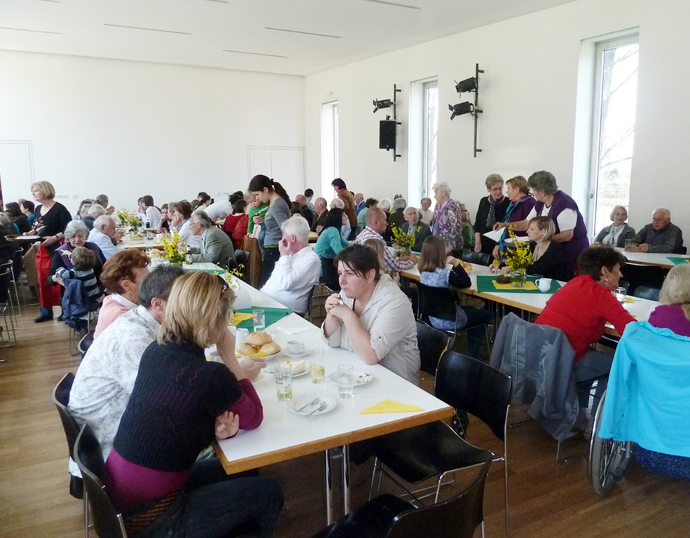 Suppe17Saal_jpg-1333354732