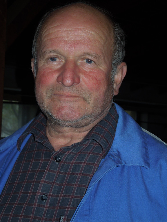 April 2 011.JPG