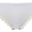New_Yorker_WEDDING_STILLS_2012_Wedding_39_824_12_95_EUR.jpg
