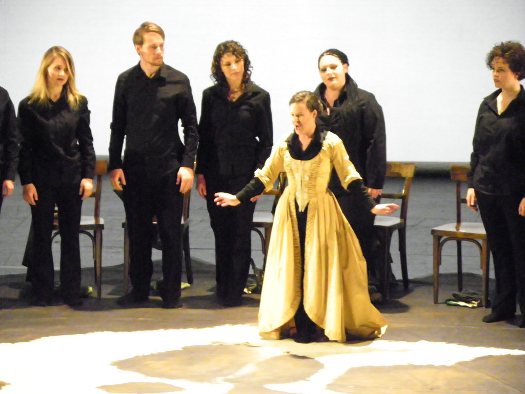 114_1982_JPG-1333492584