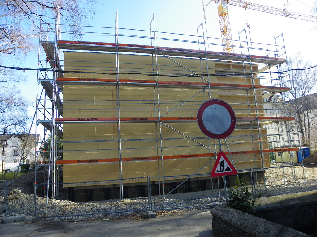 114_0271_JPG-1333494929