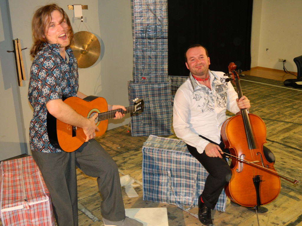 Hunde 4 Andreas Jaehnert_ Lukas Kientzler_jpg-1333583794