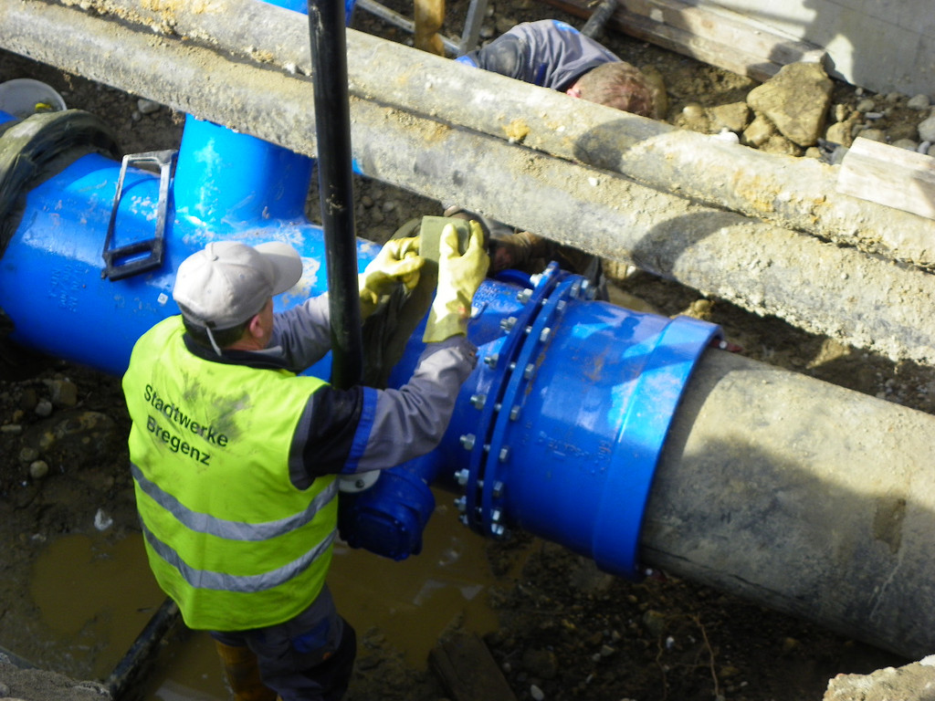 114_2513_JPG-1333585744