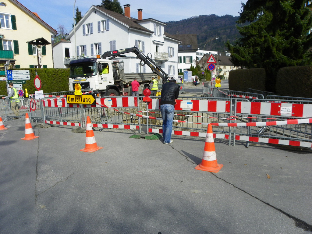 114_2511_JPG-1333585732