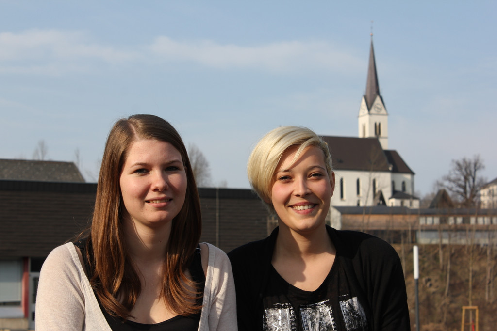 Elena Thomas und Stefanie __sterle_JPG-1333605087