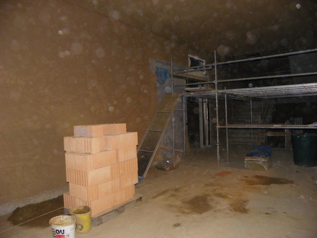 114_2792_JPG-1333660994