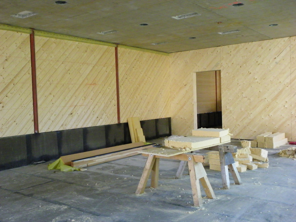 114_0283_JPG-1333662785