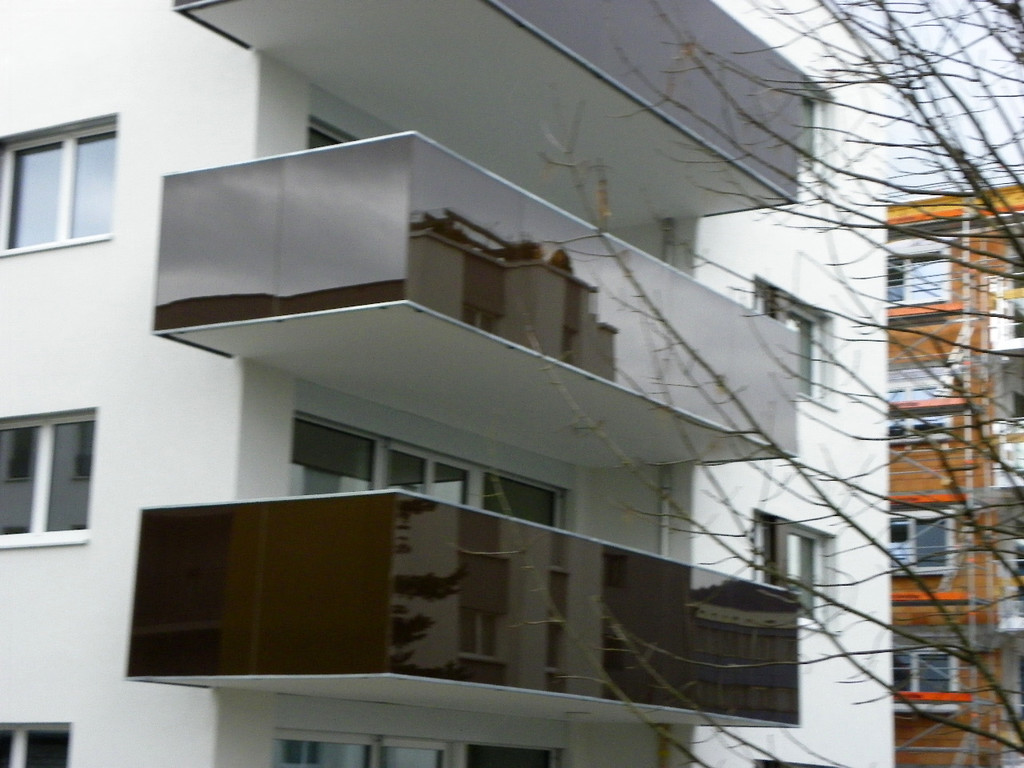 114_2832_JPG-1333664420