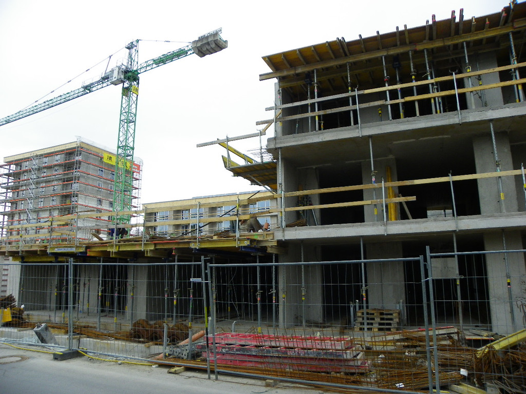 114_2869_JPG-1333666193